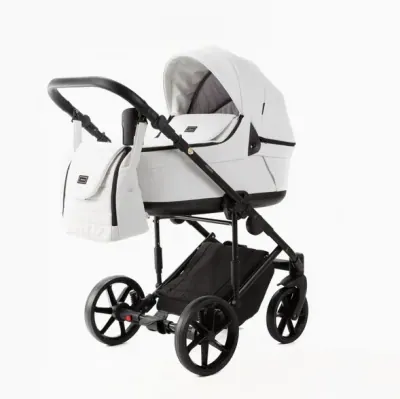 Коляска Adamex Locco Light Deluxe, цвет белый с чёрным кантом