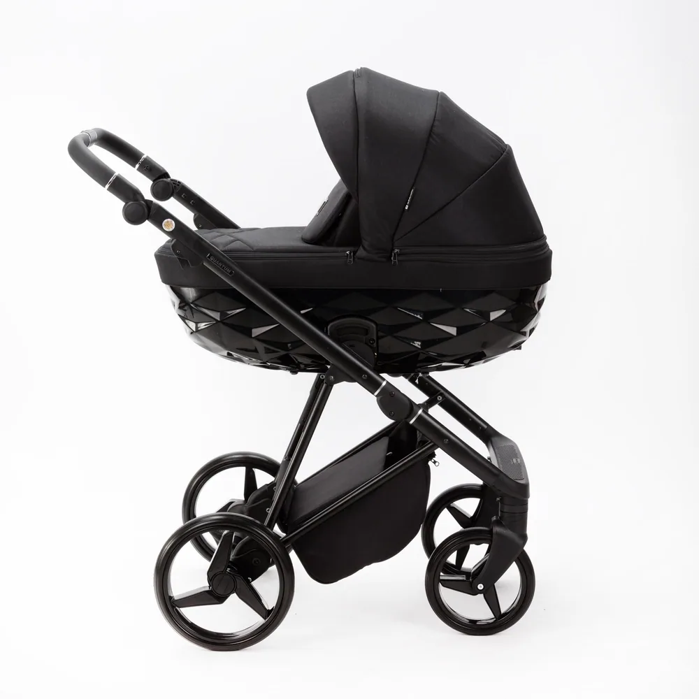 Коляска Adamex Quantum Lux 3 в 1, цвет TK-53 (чёрный глянцевый) — фото 3